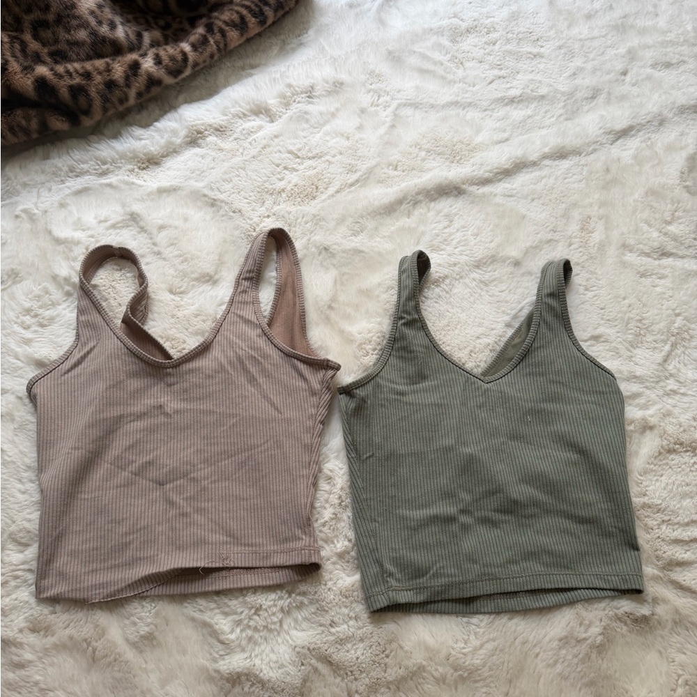 Hollister Ribbed Tank Tops in Tan and Green - Picture 2 of 3